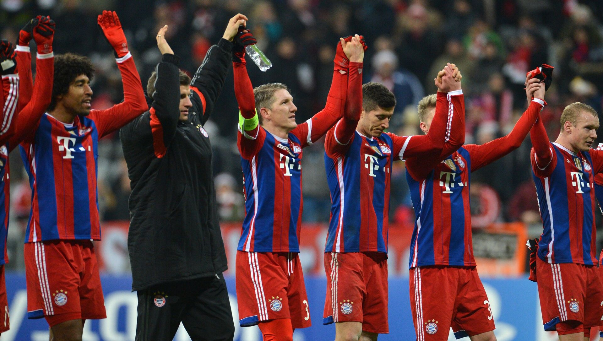 欧冠烽火：拜仁慕尼黑的王者征途与战术博弈